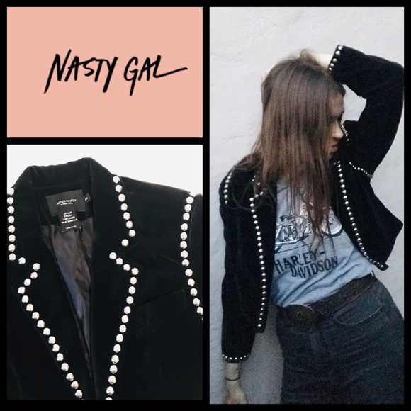 Nasty Gal Jackets & Blazers - After Party by Nasty Gal Velvet Jacket!